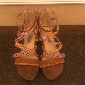 Steve Madden girls wedges size 2